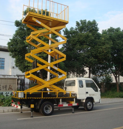 車(chē)載式升降機(jī)